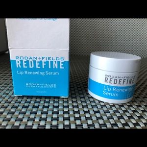 Rodan + Fields Redefine Lip Renewing Serum
Original Formula - RARE
60 Capsules